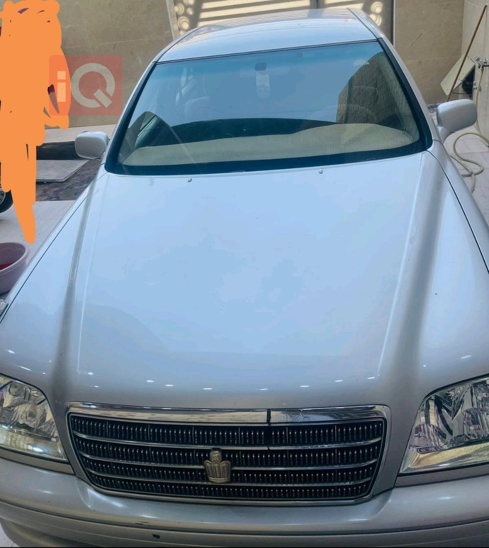 تويوتا كراون